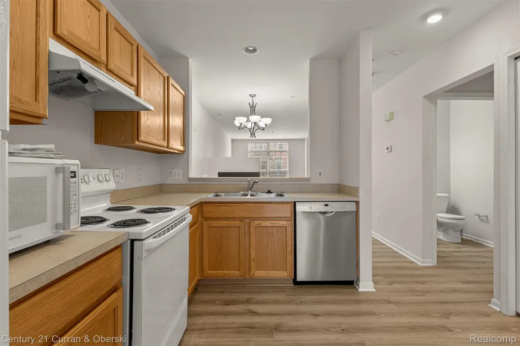 39444 Springwater Drive Northville Township MI 48168