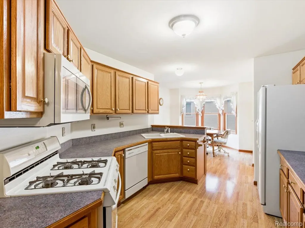 4305 Juniper Lane Port Huron Charter Township MI 48060