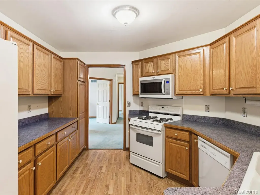 4305 Juniper Lane Port Huron Charter Township MI 48060