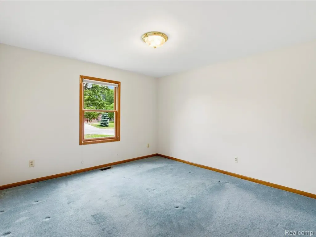 4305 Juniper Lane Port Huron Charter Township MI 48060