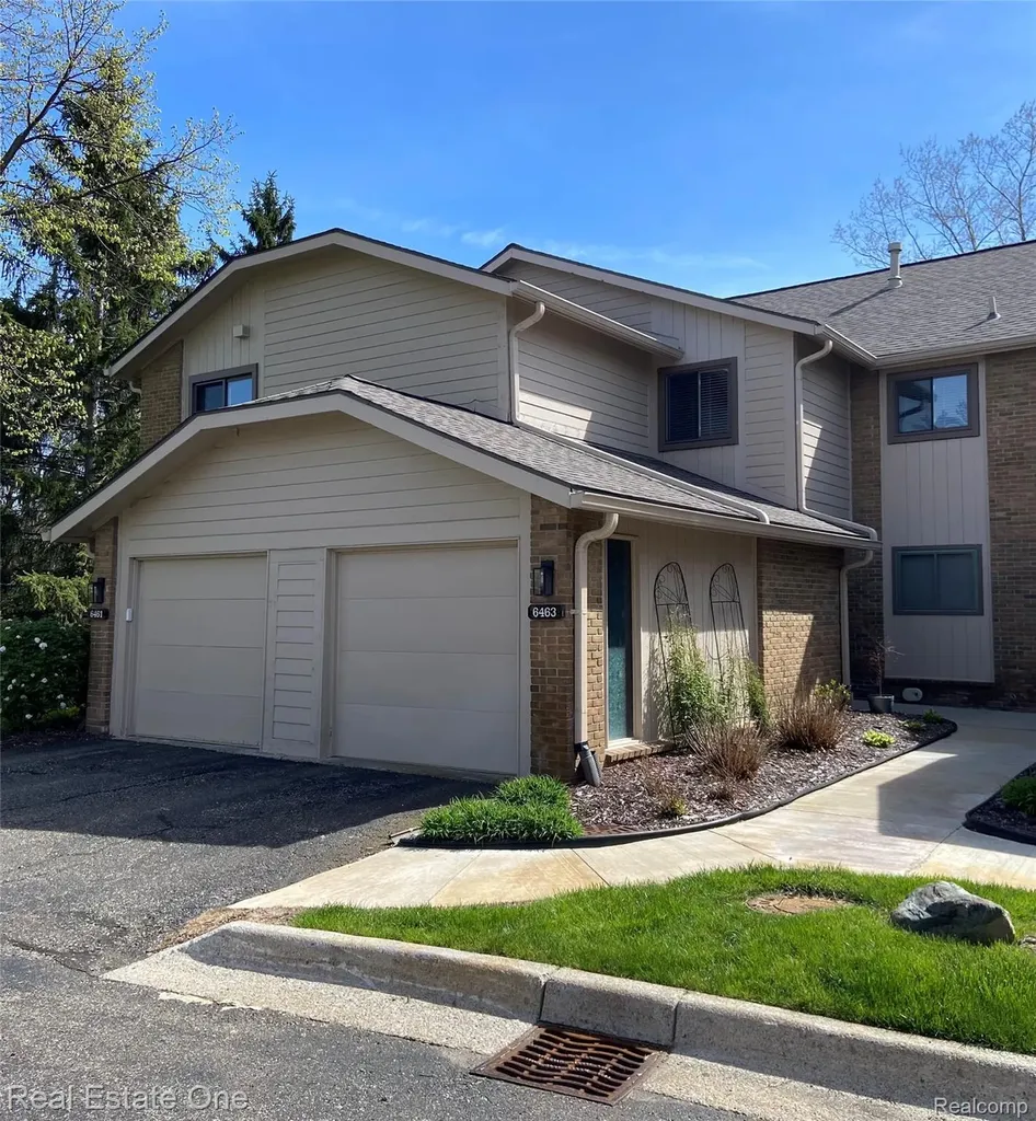 6463 Maple Hills Lane Bloomfield Hills City MI 48301
