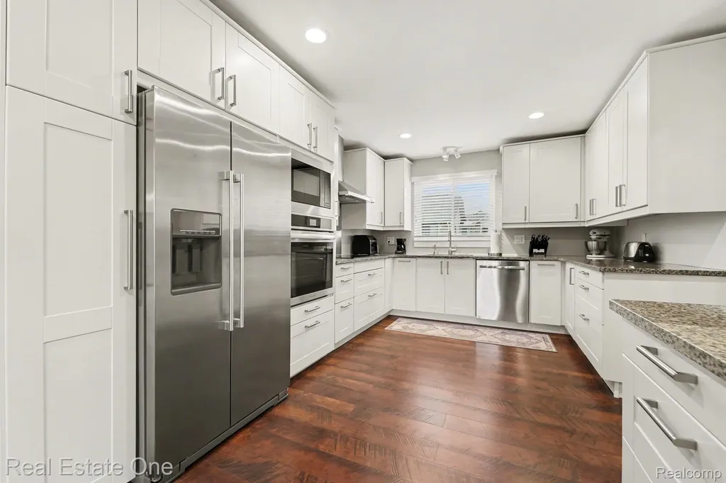 6463 Maple Hills Lane Bloomfield Hills City MI 48301