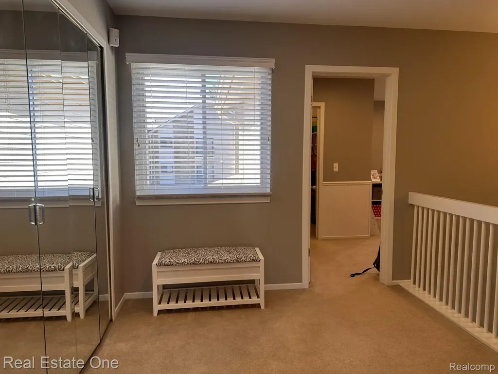 6463 Maple Hills Lane Bloomfield Hills City MI 48301