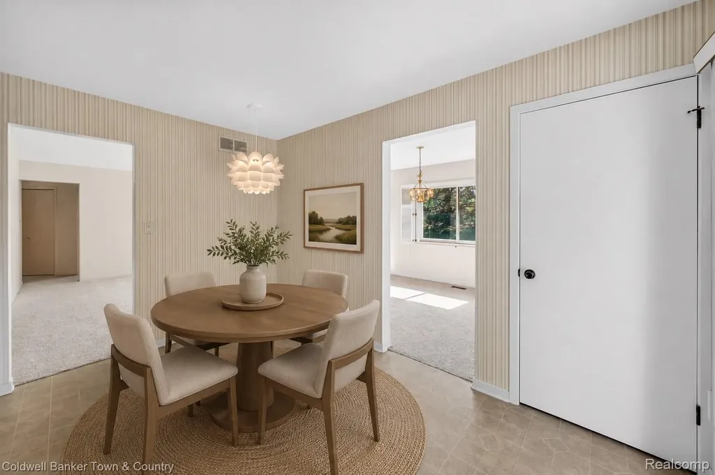 6172 Westbrooke Drive West Bloomfield Charter Township MI 48322