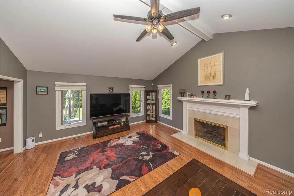 20491 Windemere Drive Macomb Township MI 48044