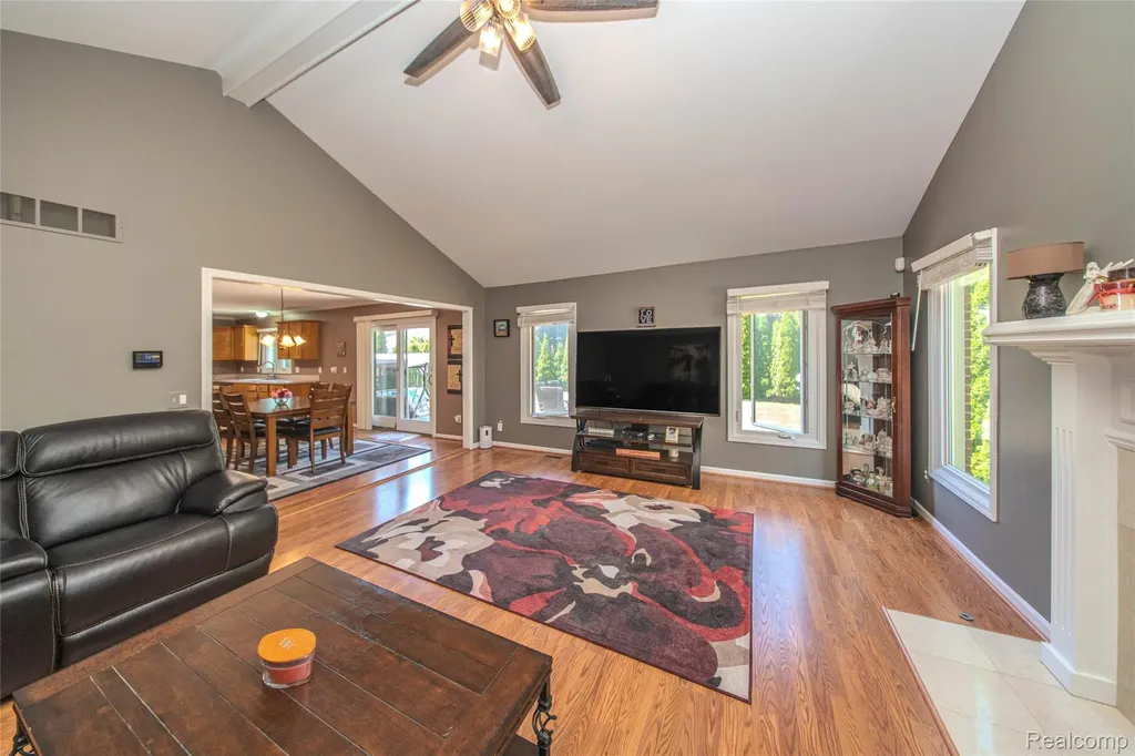 20491 Windemere Drive Macomb Township MI 48044