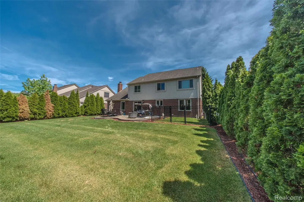 20491 Windemere Drive Macomb Township MI 48044