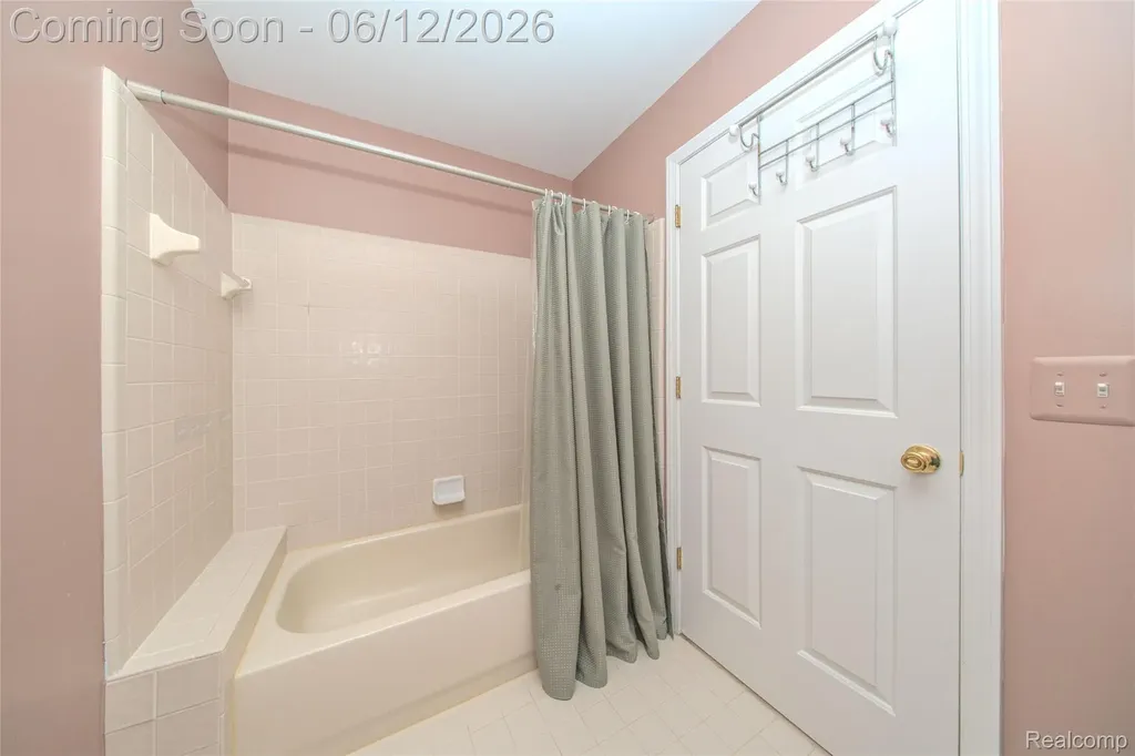 20491 Windemere Drive Macomb Township MI 48044