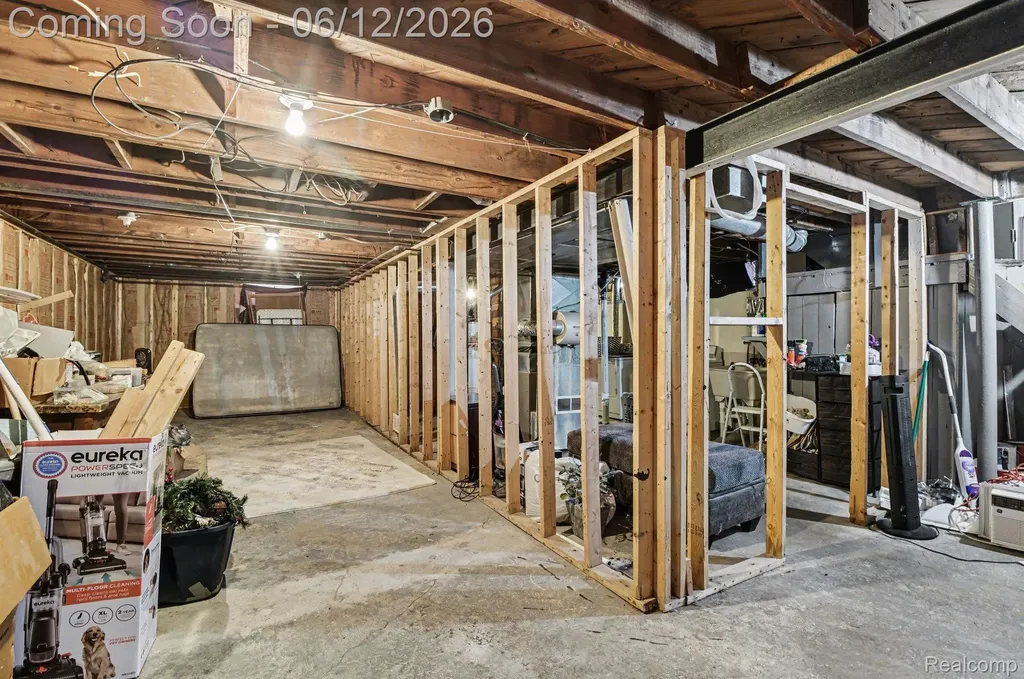 16429 Frazho Road Roseville City MI 48066