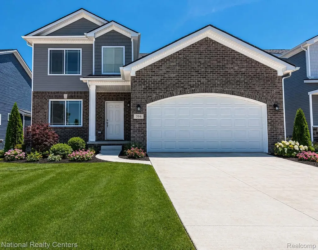 53182 Woodland Meadows Chesterfield Township MI 48047