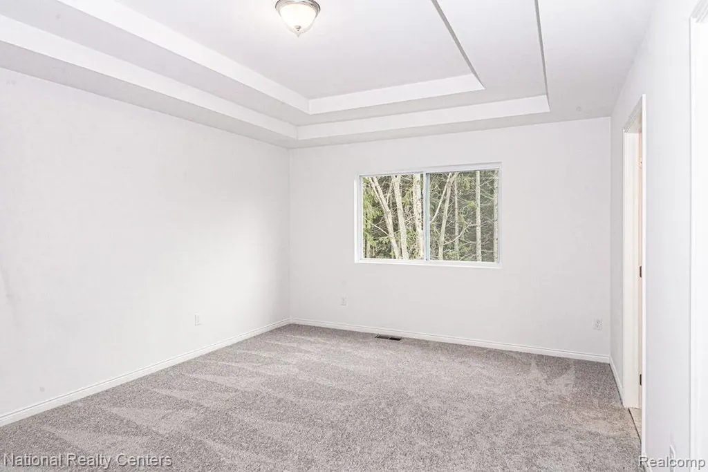 53182 Woodland Meadows Chesterfield Township MI 48047