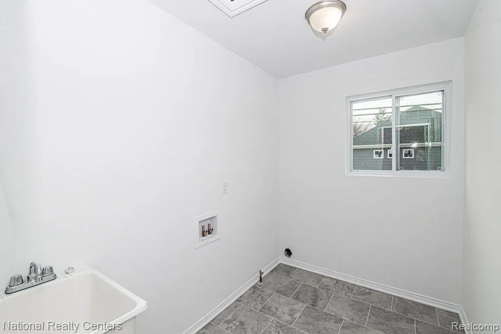 53182 Woodland Meadows Chesterfield Township MI 48047