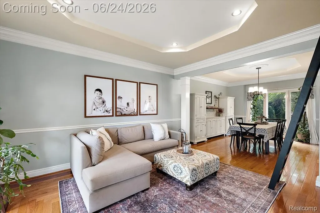 40067 Woodside Drive S Northville Township MI 48168