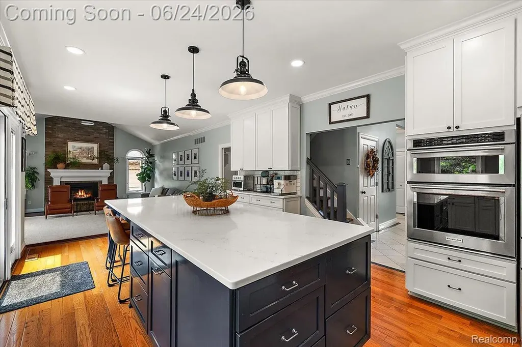 40067 Woodside Drive S Northville Township MI 48168