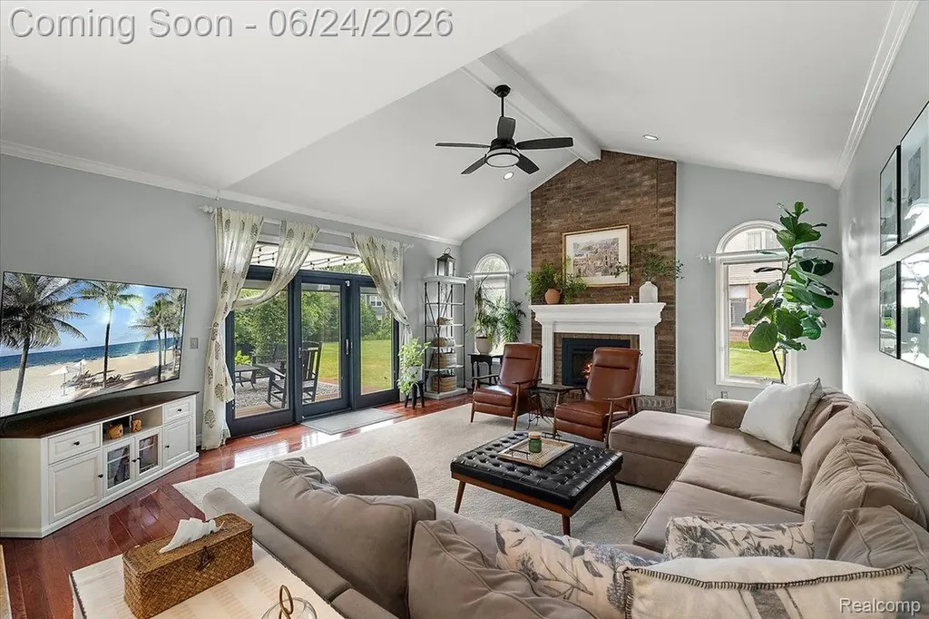 40067 Woodside Drive S Northville Township MI 48168