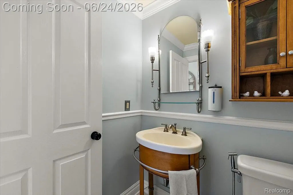 40067 Woodside Drive S Northville Township MI 48168
