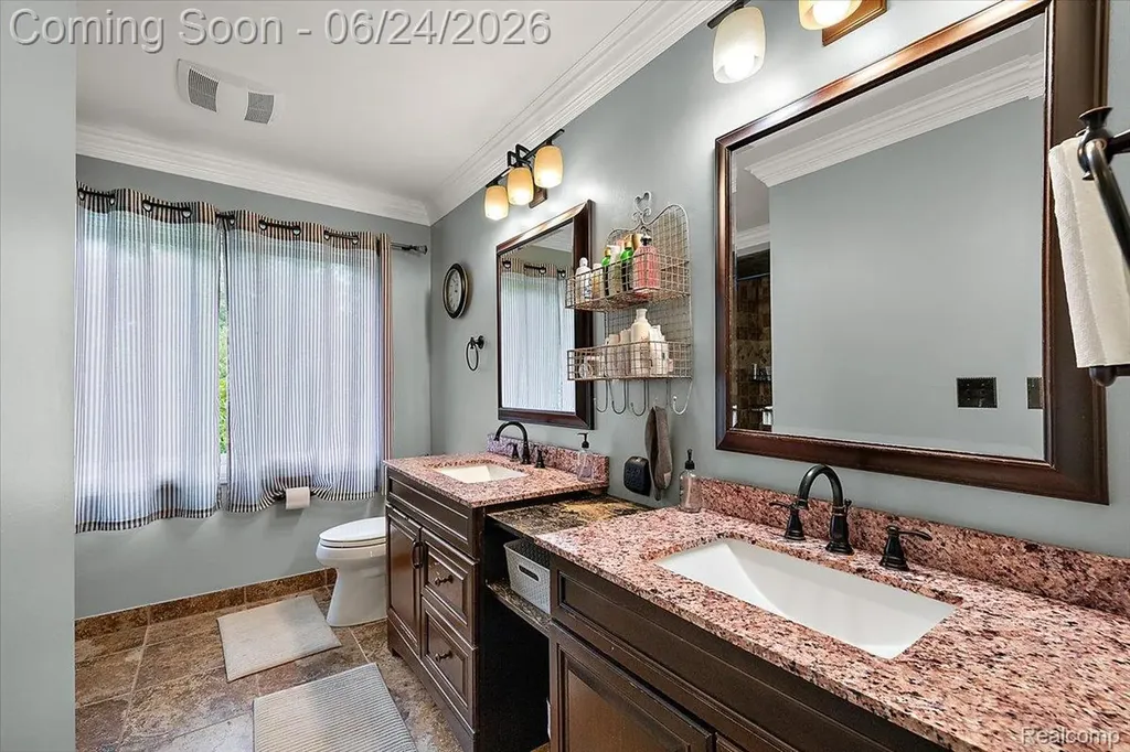 40067 Woodside Drive S Northville Township MI 48168