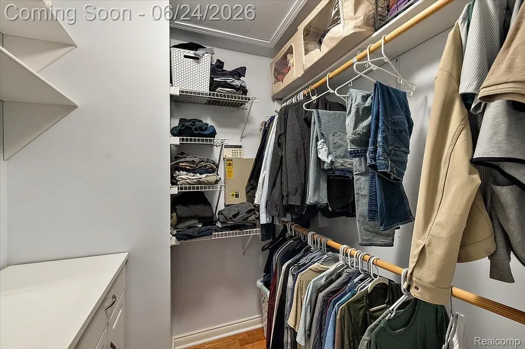 40067 Woodside Drive S Northville Township MI 48168
