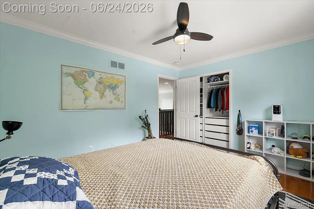 40067 Woodside Drive S Northville Township MI 48168