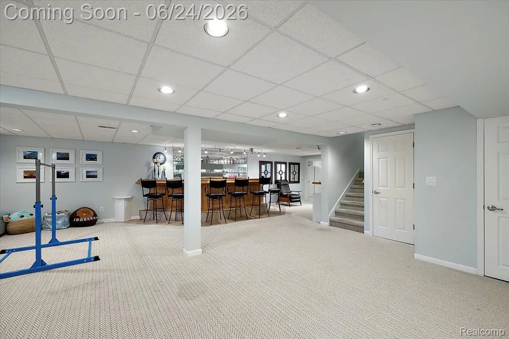 40067 Woodside Drive S Northville Township MI 48168