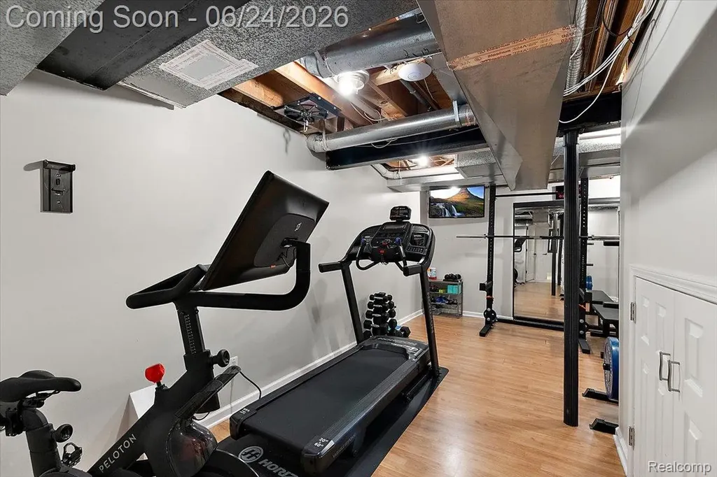 40067 Woodside Drive S Northville Township MI 48168