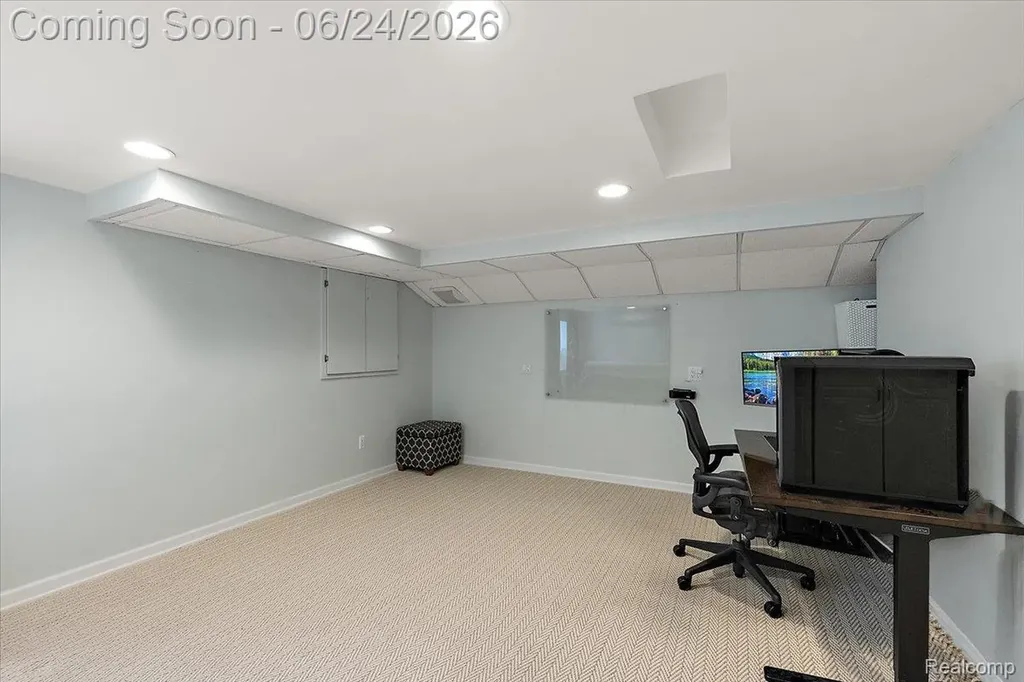 40067 Woodside Drive S Northville Township MI 48168