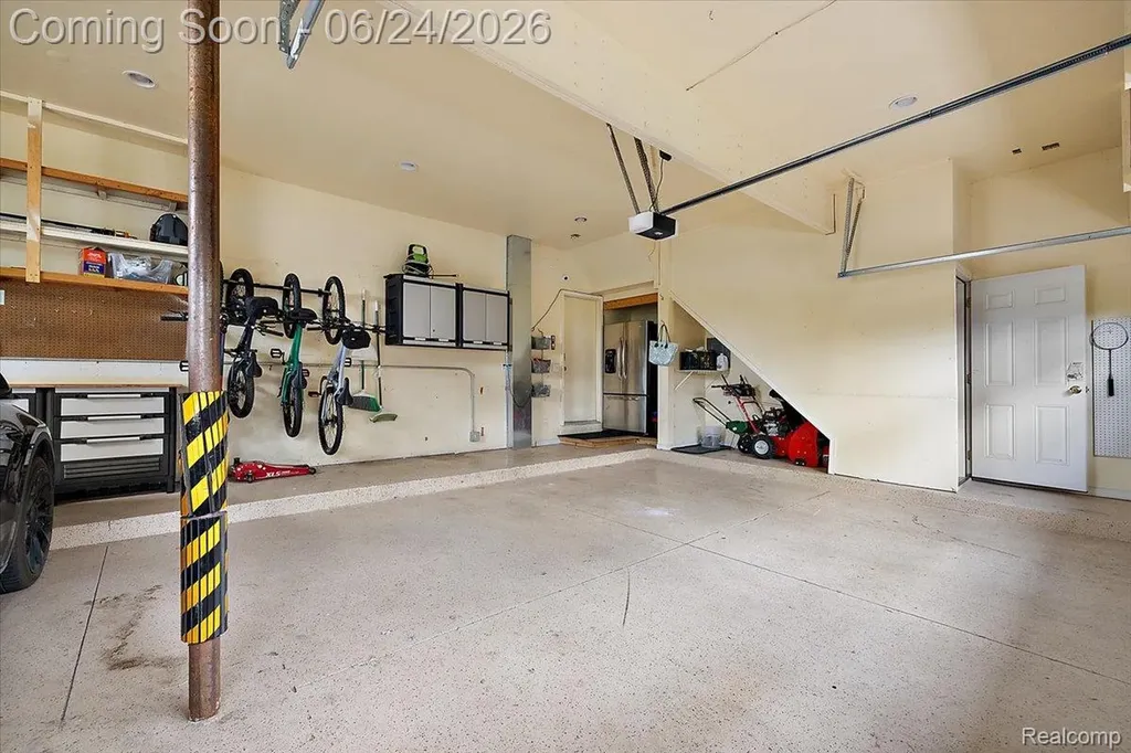 40067 Woodside Drive S Northville Township MI 48168