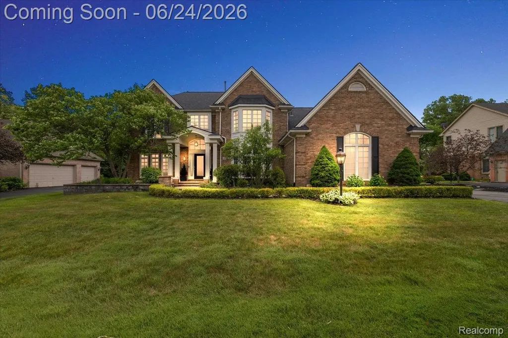 40067 Woodside Drive S Northville Township MI 48168