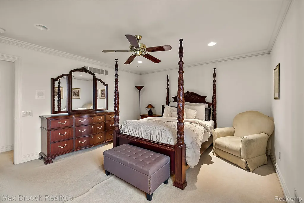 7428 Foxburg Court Independence Charter Township MI 48348