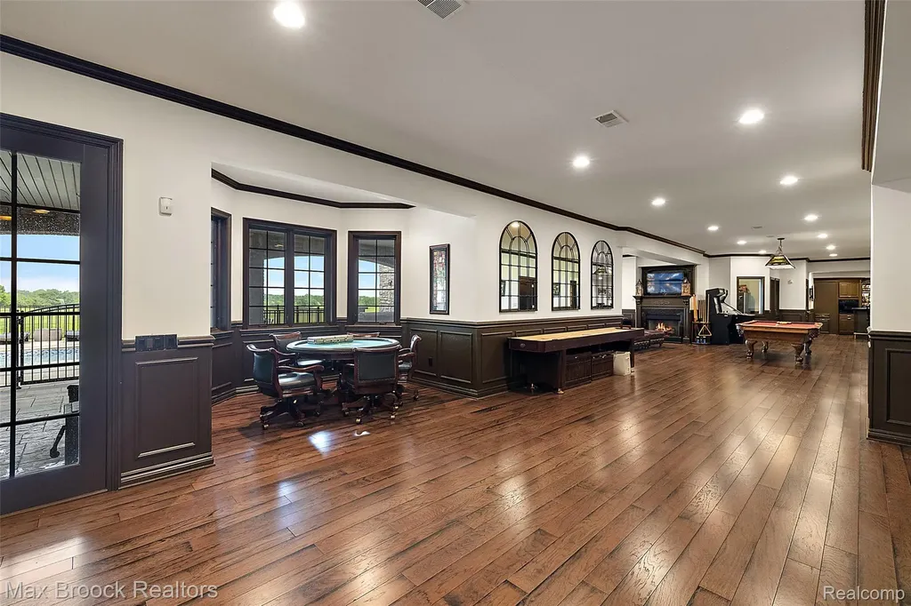 7428 Foxburg Court Independence Charter Township MI 48348