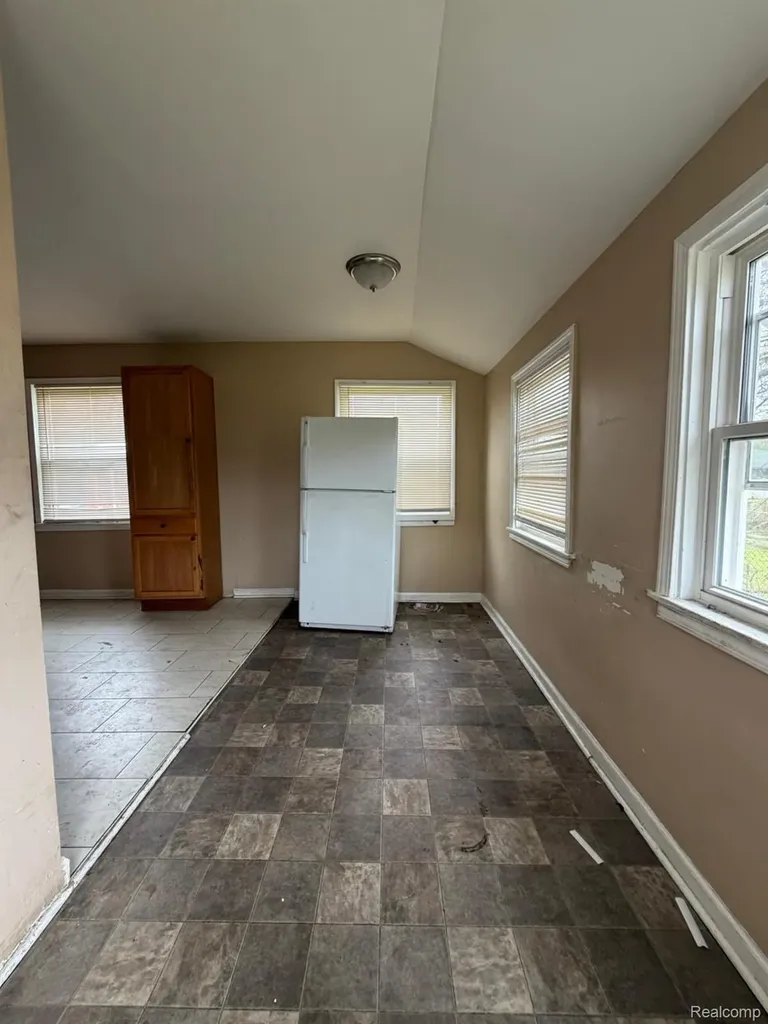 18010 Anglin Street Detroit City MI 48234