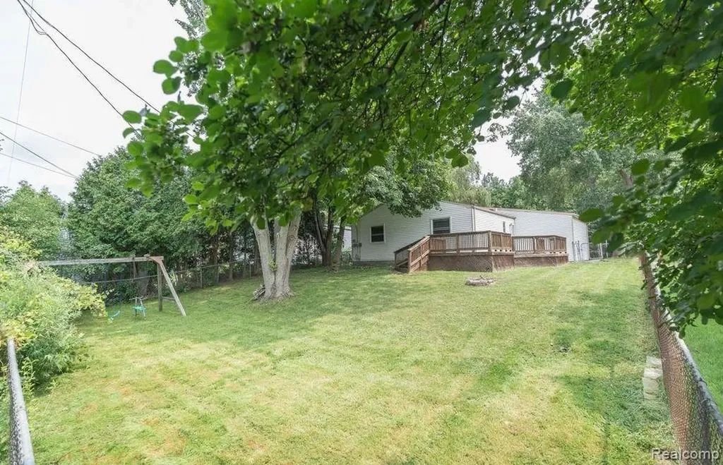 3452 Cone Avenue Rochester Hills City MI 48309