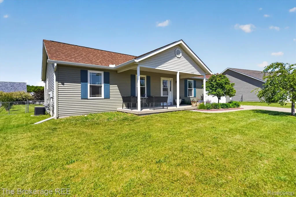 2092 Brier Crest Drive Davison Township MI 48423
