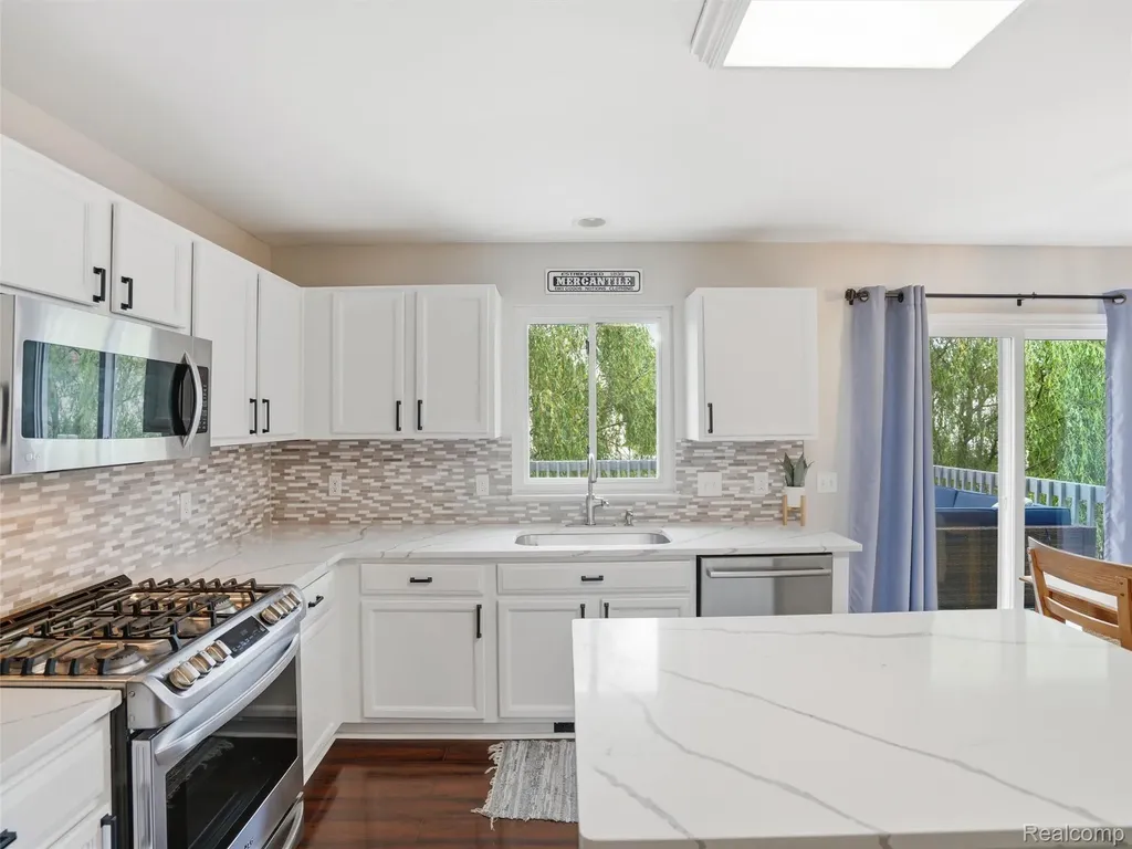 6449 Cranberry Drive Holly Township MI 48442