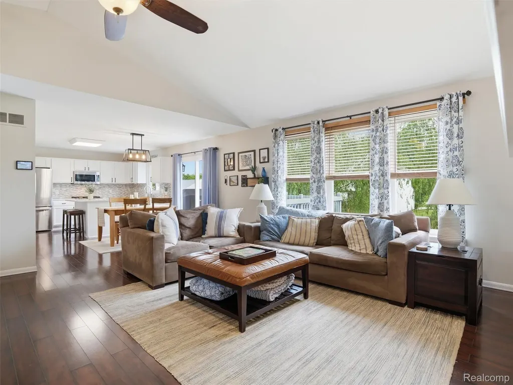 6449 Cranberry Drive Holly Township MI 48442