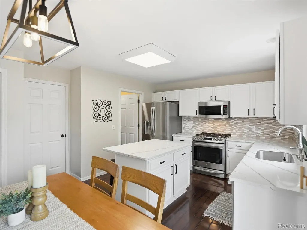 6449 Cranberry Drive Holly Township MI 48442