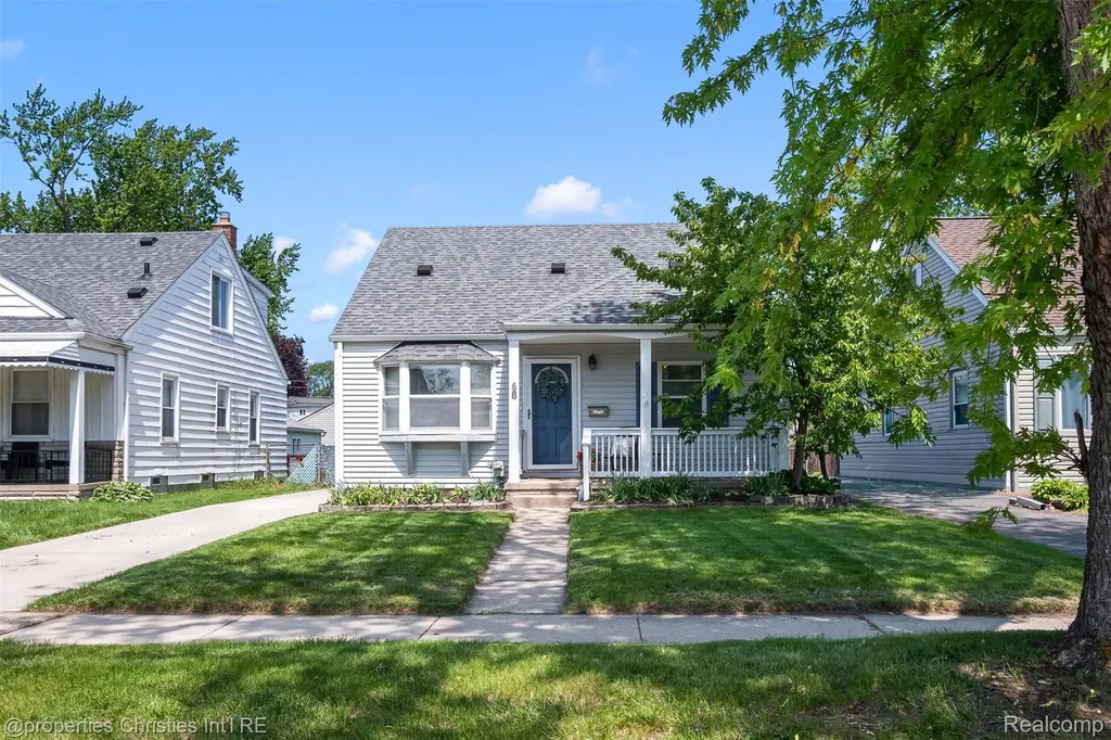 68 Highland Avenue Clawson City MI 48017