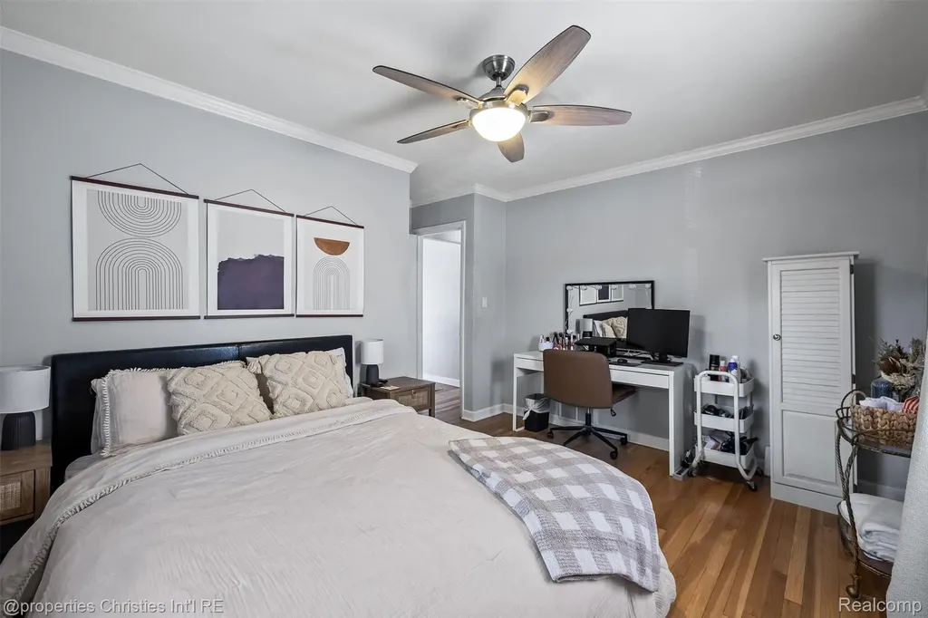 68 Highland Avenue Clawson City MI 48017