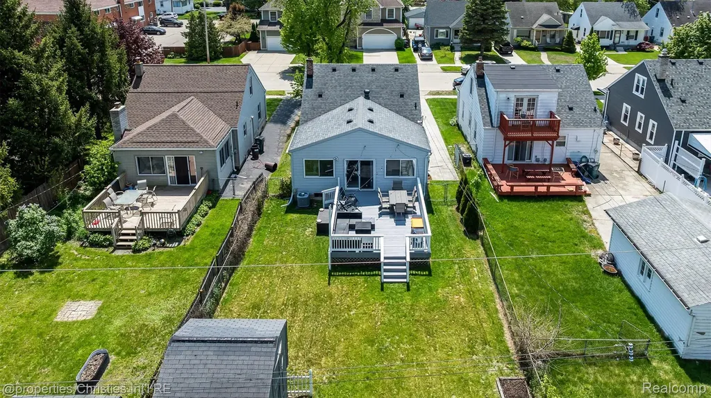 68 Highland Avenue Clawson City MI 48017
