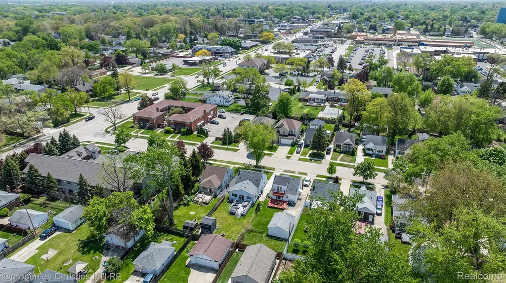 68 Highland Avenue Clawson City MI 48017