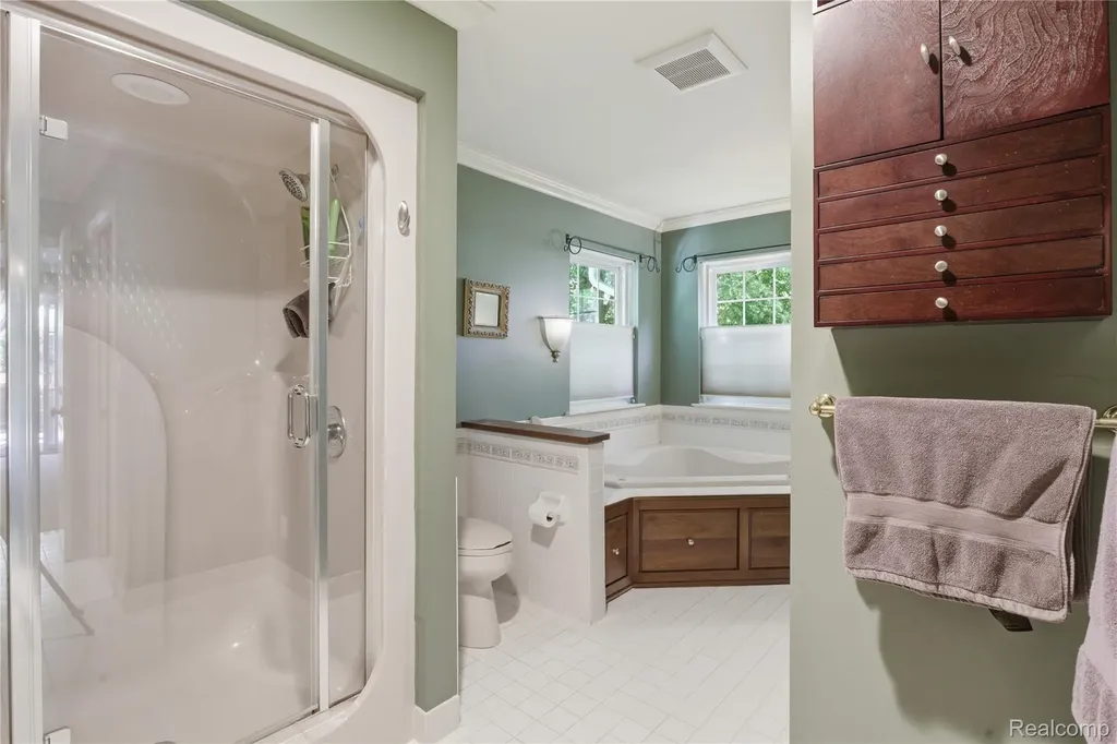 830 Hemingway Road Orion Charter Township MI 48362