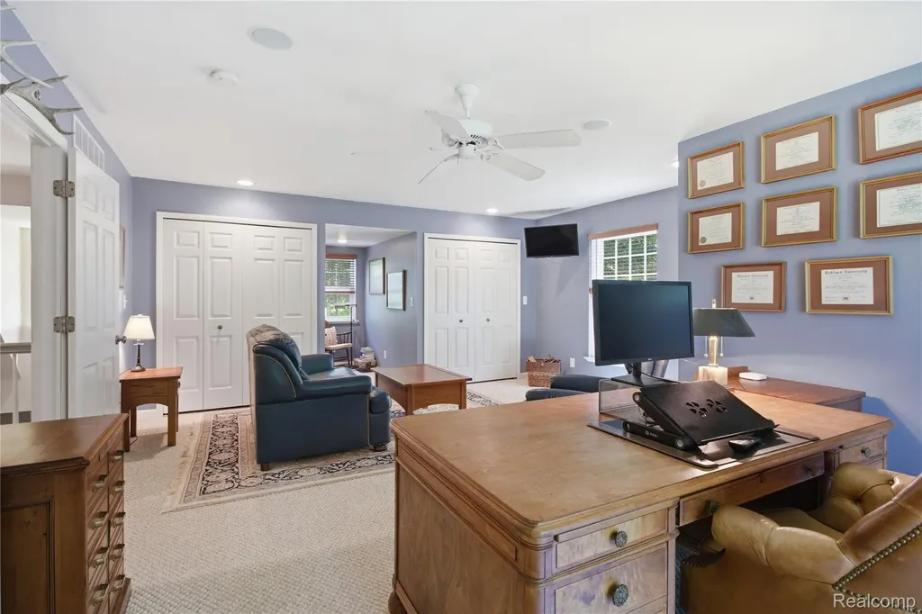 830 Hemingway Road Orion Charter Township MI 48362