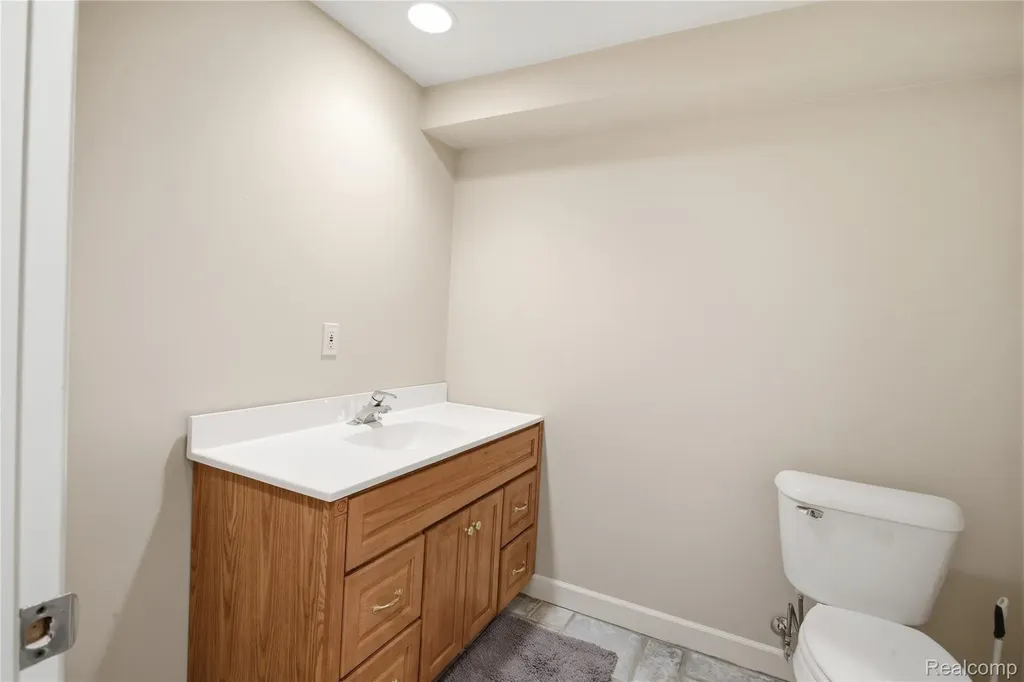 830 Hemingway Road Orion Charter Township MI 48362