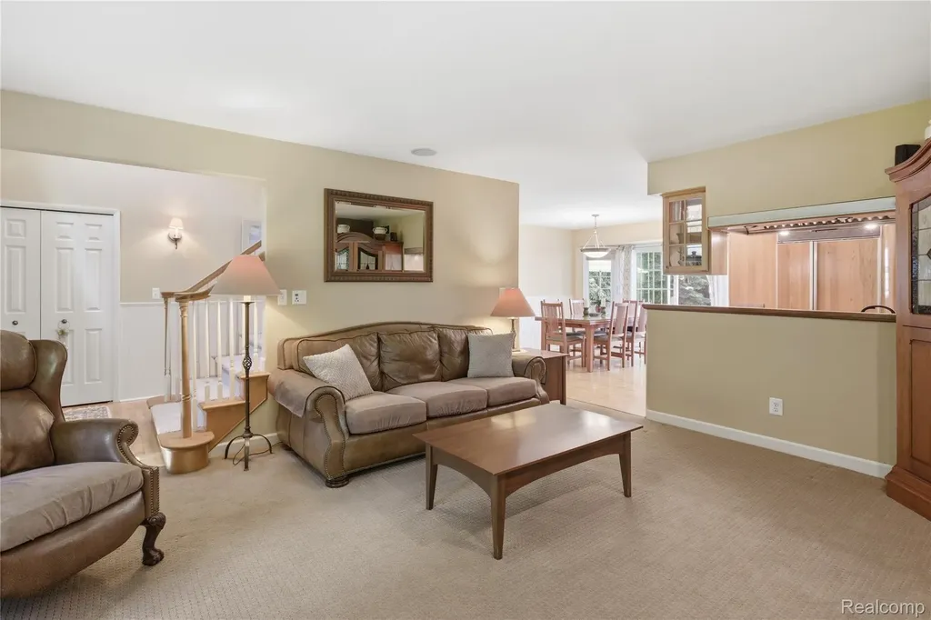 830 Hemingway Road Orion Charter Township MI 48362