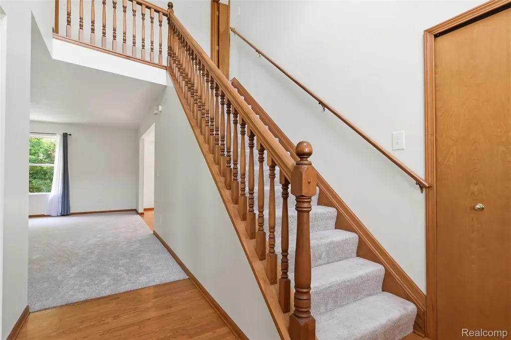 4482 Pleasant Valley Road Brighton Township MI 48114