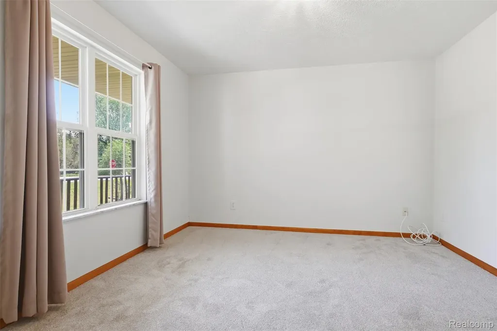 4482 Pleasant Valley Road Brighton Township MI 48114