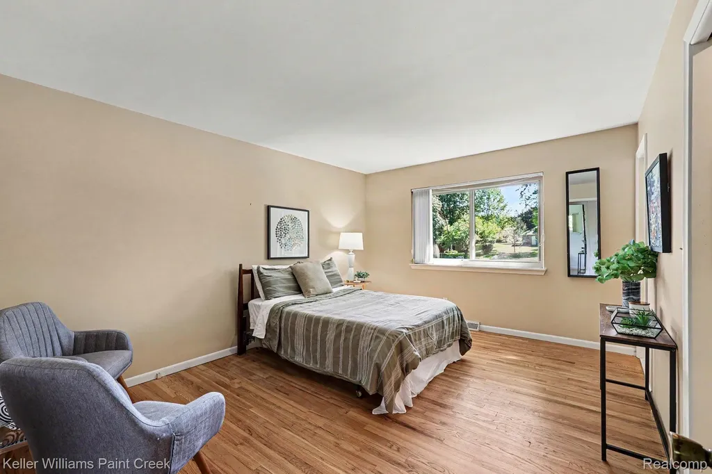 2911 Walmsley Circle Drive Orion Charter Township MI 48360