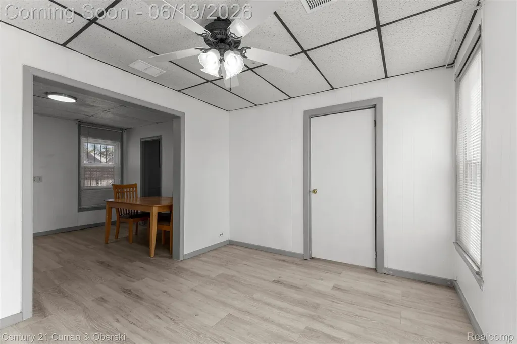 3438 Randall Street Detroit City MI 48216