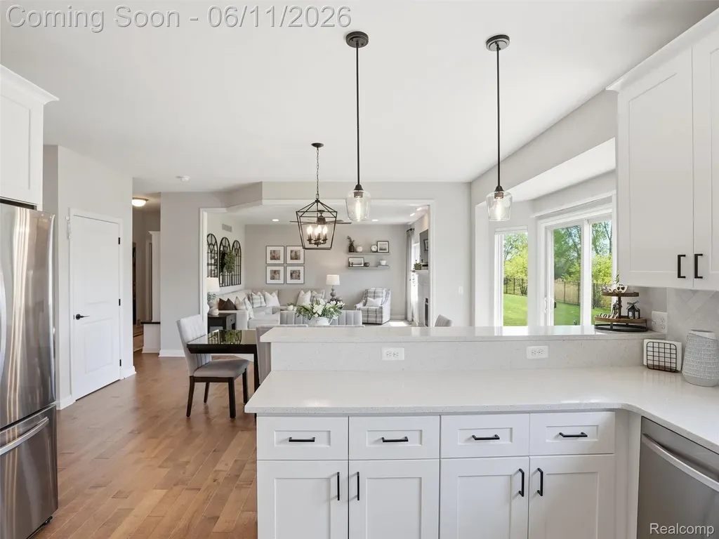 29684 Kevin Drive Chesterfield Township MI 48051