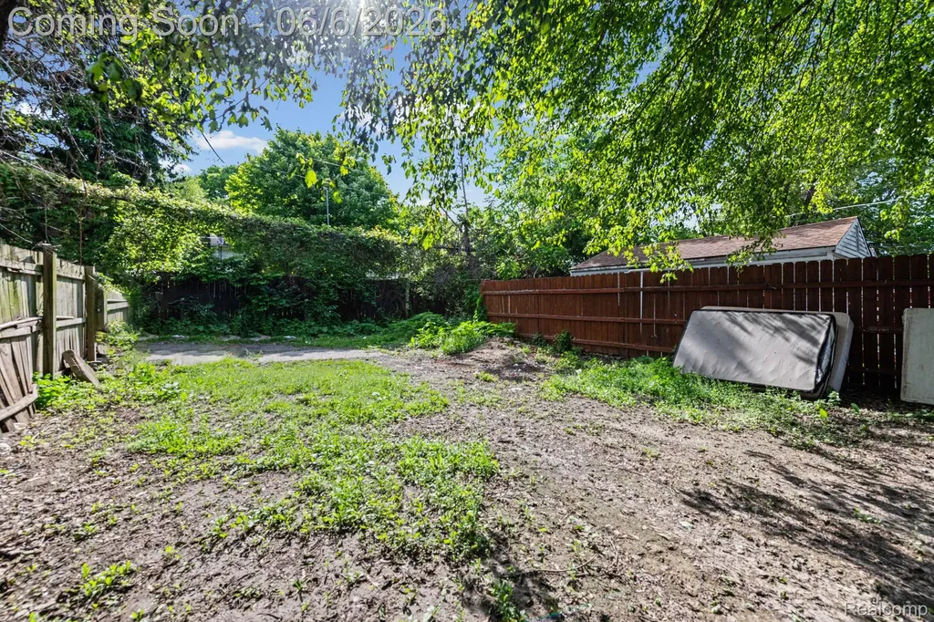 5669 Casper Street Detroit City MI 48210